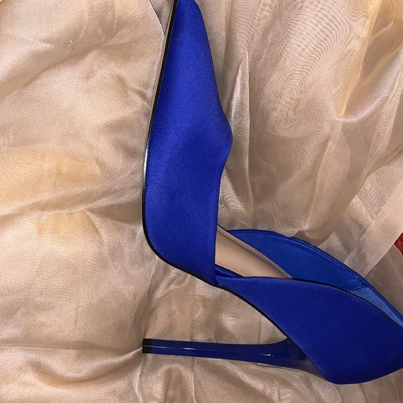 Cobalt blue pump - Picture 6 of 7